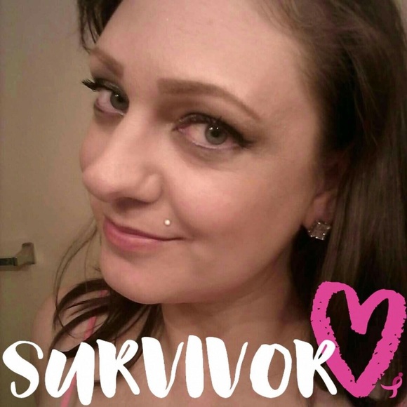 Meet your Posher, Shellie - Picture 2 of 4